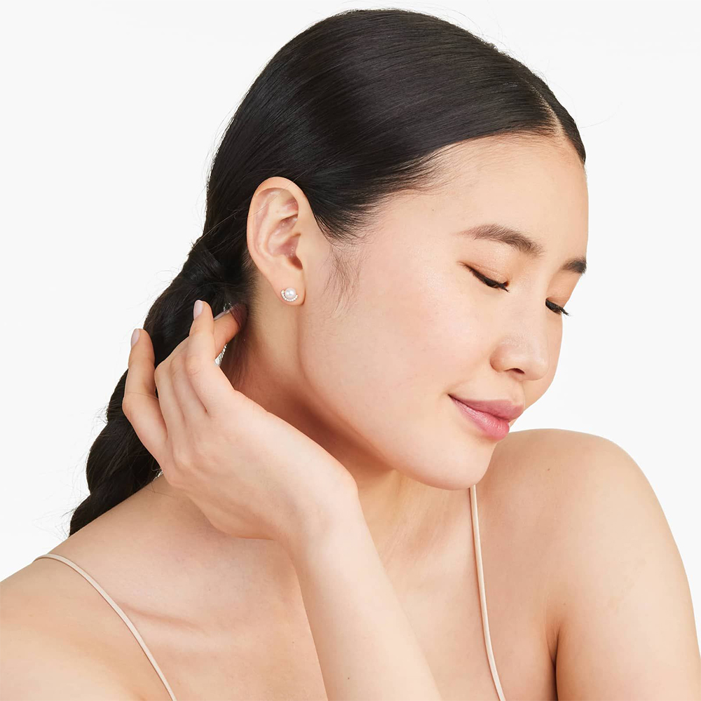 Half Moon Pearl Earring - Image 3